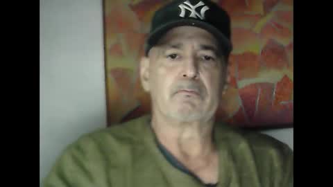 Snapshot of nickincali chatting on 01.20.25 nickincali online show from 01.20.25