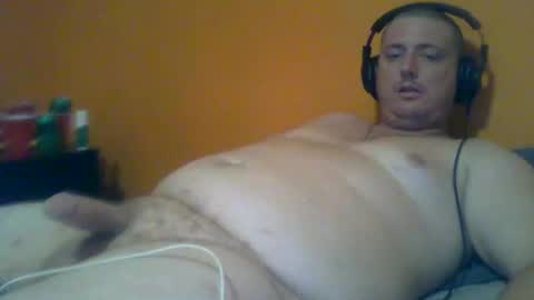Snapshot of nicklongmed chatting on 09.12.25 nicklongmed online show from 09.12.25