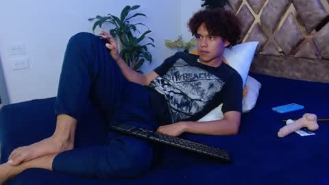 Snapshot of nickolas_moon chatting on 12.30.24 Nickolas Muoz online show from 12.30.24