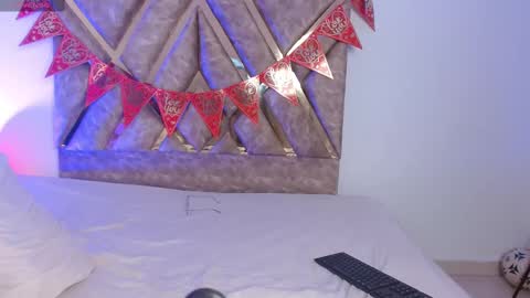 Snapshot of nickolas_moon chatting on 02.17.25 Nickolas Muoz online show from 02.17.25