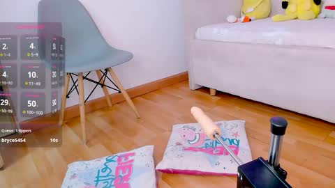 Snapshot of nicksantos_ chatting on 12.21.24 Nicolas online show from 12.21.24