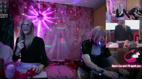Snapshot of nicktu52 chatting on 05.15.26 nicktuuk online show from 05.15.26