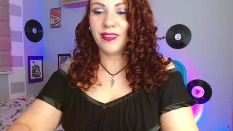 Snapshot of nicky_lucy_m chatting on 12.15.24 lucy online show from 12.15.24