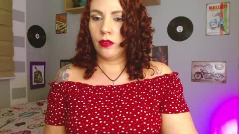 Snapshot of nicky_lucy_m chatting on 01.31.25 lucy online show from 01.31.25