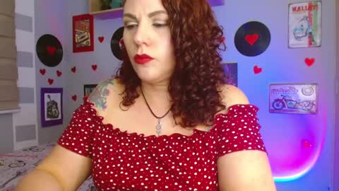Snapshot of nicky_lucy_m chatting on 02.15.25 lucy online show from 02.15.25