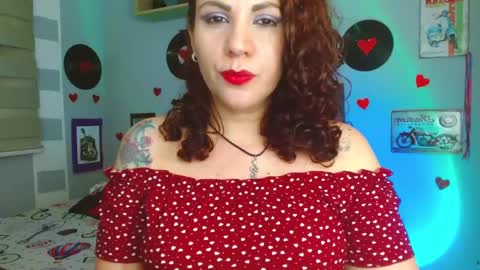 Snapshot of nicky_lucy_m chatting on 02.26.25 lucy online show from 02.26.25