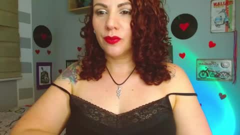 Snapshot of nicky_lucy_m chatting on 02.27.25 lucy online show from 02.27.25