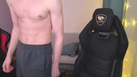 Nicki  Danny online show from 03.05.25