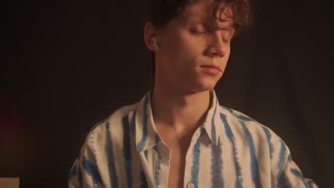 Nicky Neal online show from 02.10.25