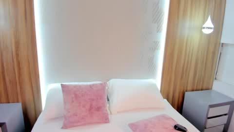 Nicky  online show from 11.09.25