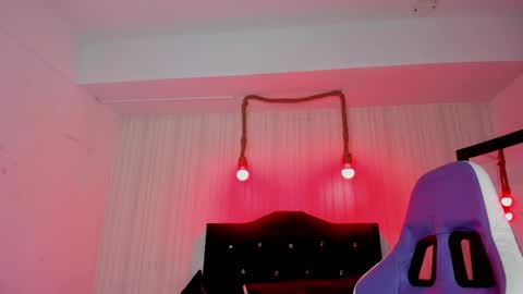 nicky_pop online show from 10.25.25