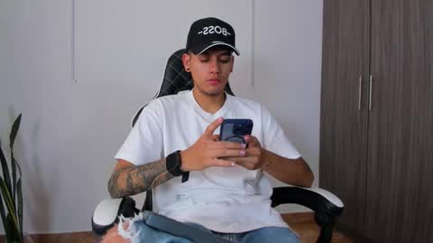 Nicky  online show from 09.08.25