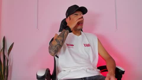 Snapshot of nickyblazze_ chatting on 09.26.25 Nicky  online show from 09.26.25