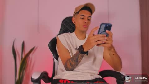 Snapshot of nickyblazze_ chatting on 10.25.25 Nicky  online show from 10.25.25