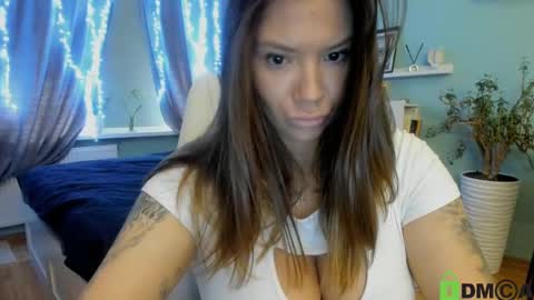 NickyBlein online show from 02.12.25