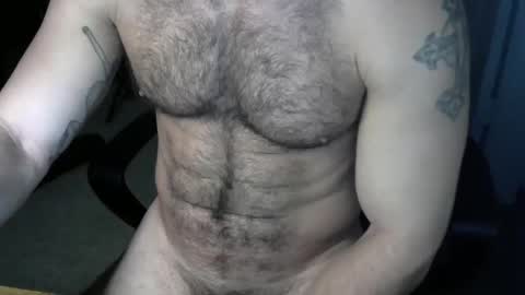 Snapshot of nickytb91 chatting on 09.14.25 FitBro online show from 09.14.25