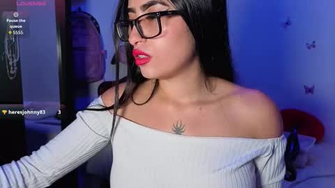 Nicolle online show from 11.09.25