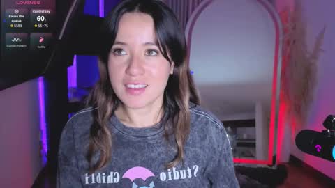 Snapshot of nickywindsor chatting on 10.17.25 Nicky online show from 10.17.25