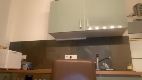 Nico online show from 02.19.25