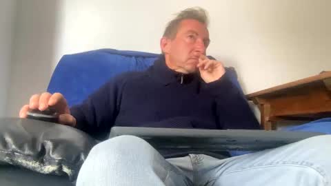 Nico online show from 03.10.25