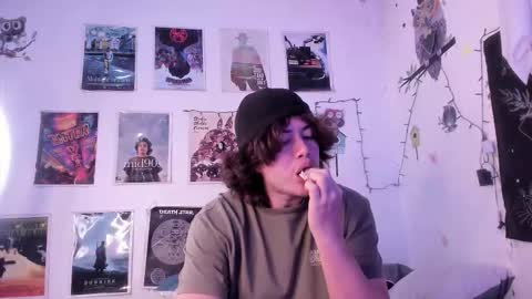 Nicols online show from 09.22.25