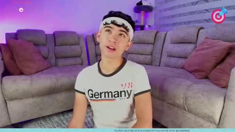 nico online show from 10.10.25