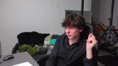 NICO DOMINO online show from 01.06.26