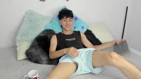Snapshot of nico_nico_xd chatting on 01.15.25 Nico online show from 01.15.25