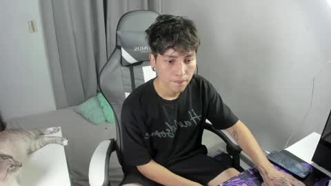 Snapshot of nico_nico_xd chatting on 05.13.26 Nico online show from 05.13.26