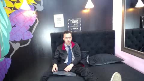 Nico smiith online show from 09.23.25