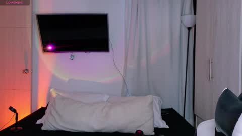 Nico Cruz online show from 09.10.25