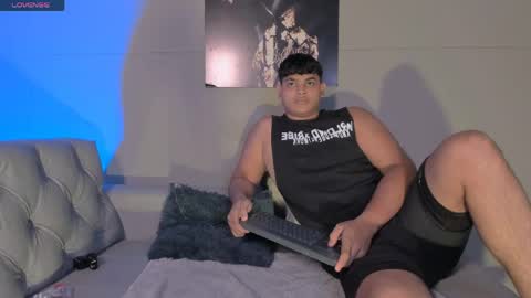 nicol_and_thiago_212 online show from 06.05.26