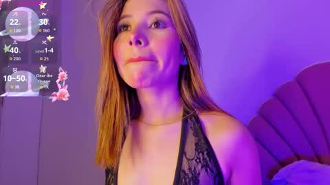 Snapshot of nicol_gw2025 chatting on 10.29.25 Nicol Gw online show from 10.29.25