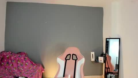 Nicol sanchez online show from 12.16.24
