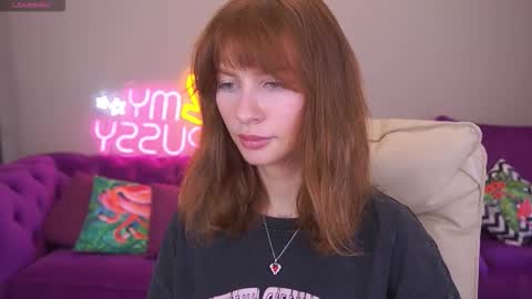 Nicol Moonn online show from 11.14.25