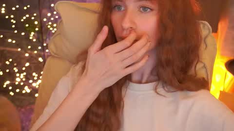 Nicol Moonn online show from 03.10.26