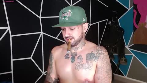 nicolas online show from 10.28.25