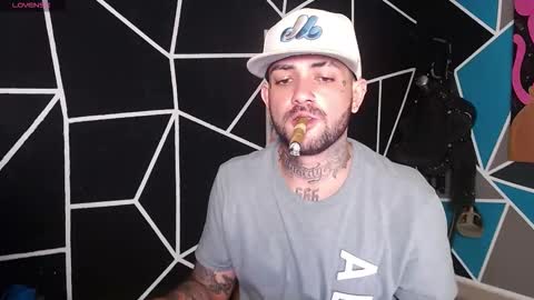 nicolas online show from 11.05.25