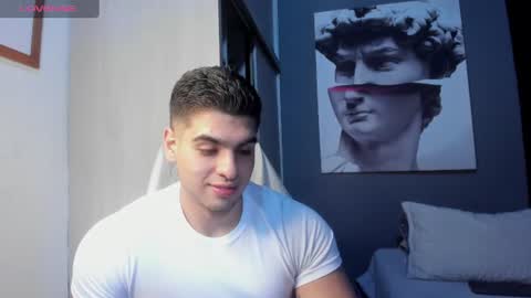 Snapshot of nicolasmuscle chatting on 07.05.26 Andres online show from 07.05.26