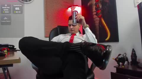 Snapshot of nicolass_fellener chatting on 09.13.25 Nicolas Fellener online show from 09.13.25