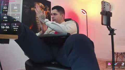 Nicolas Fellener online show from 10.04.25