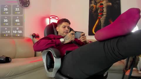 Nicolas Fellener online show from 02.03.26