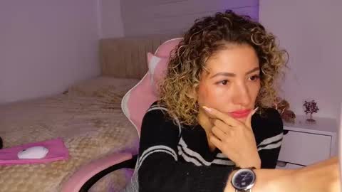 Nicol  online show from 11.21.25