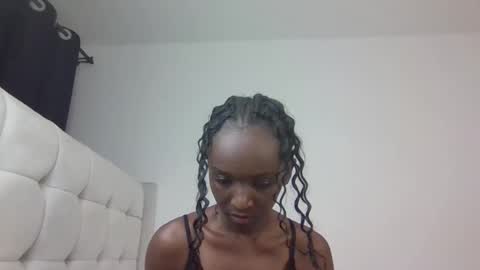 nicole161117 online show from 01.05.26