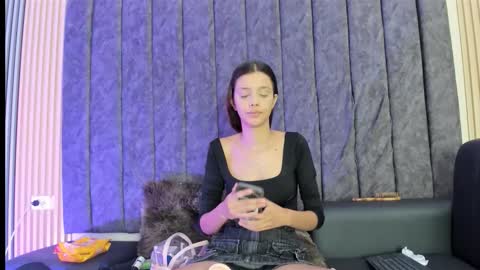 nicole_and_thiago online show from 10.01.25