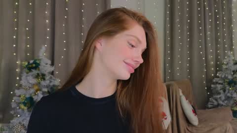 Snapshot of nicole_broown chatting on 12.15.24 Nicole online show from 12.15.24
