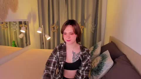 Nicole online show from 12.18.24