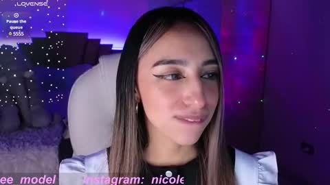 Snapshot of nicole_edwards chatting on 02.23.25 Nicole online show from 02.23.25