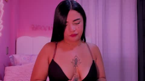 Snapshot of nicole_firee chatting on 04.04.26 Nicole online show from 04.04.26