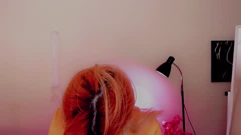 Snapshot of nicole_g0ld_ chatting on 12.28.24 Nicole online show from 12.28.24